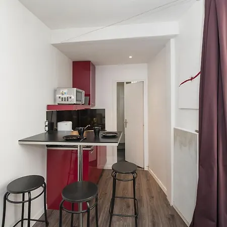 Cosy Luxembourg Studio Апартаменты Париж